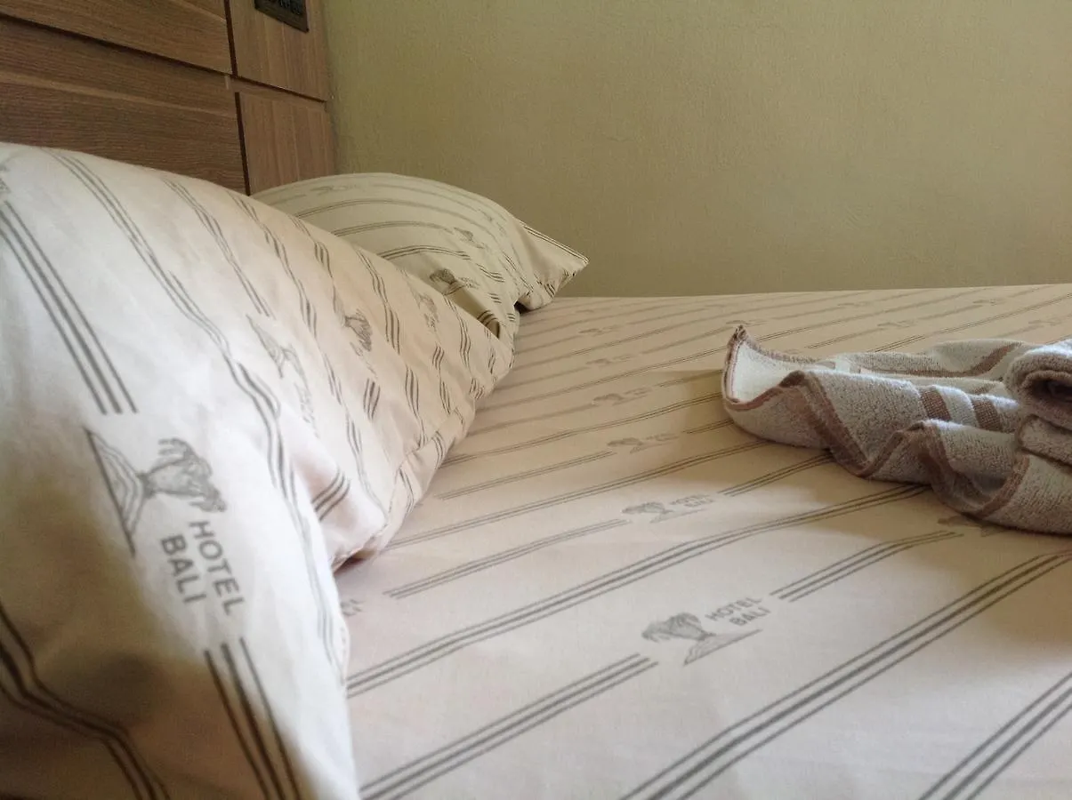 Hotel Bali São Paulo 2*,
